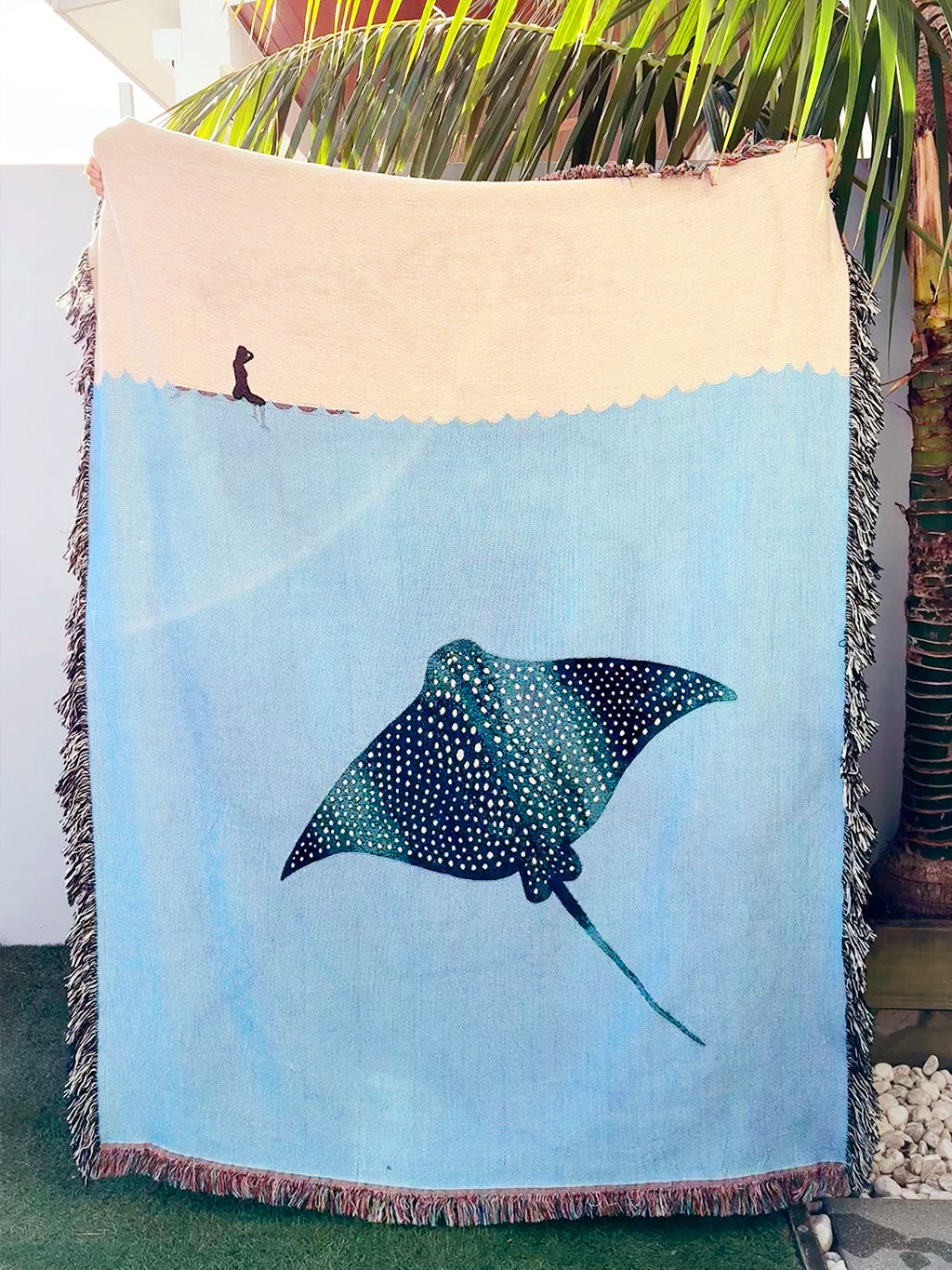 Eagle Ray Woven Blanket