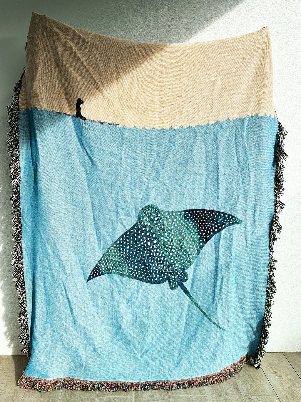 Eagle Ray Woven Blanket