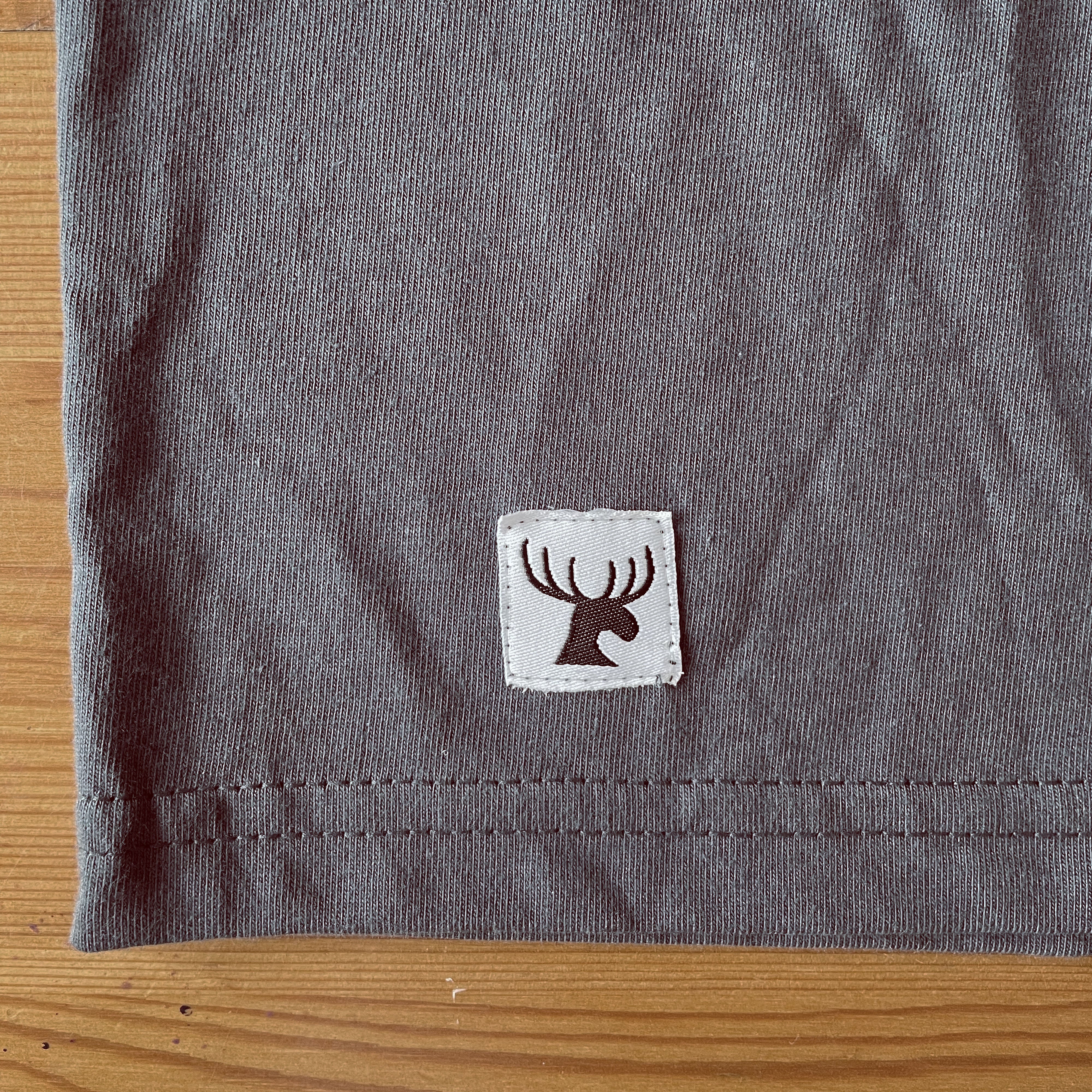 SALE - Quiver Organic Unisex T-Shirt - Pacific / S / Unisex